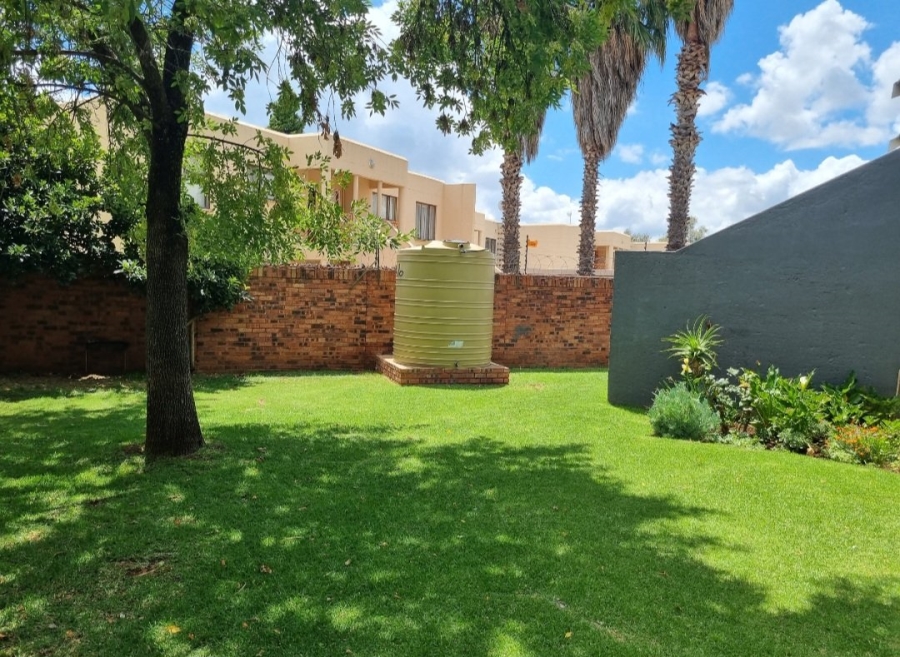 To Let 2 Bedroom Property for Rent in Pellissier Free State